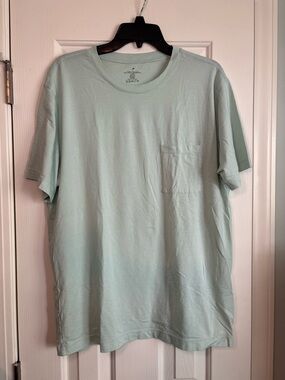 Fabletics Pocket T-Shirt in Light Mint